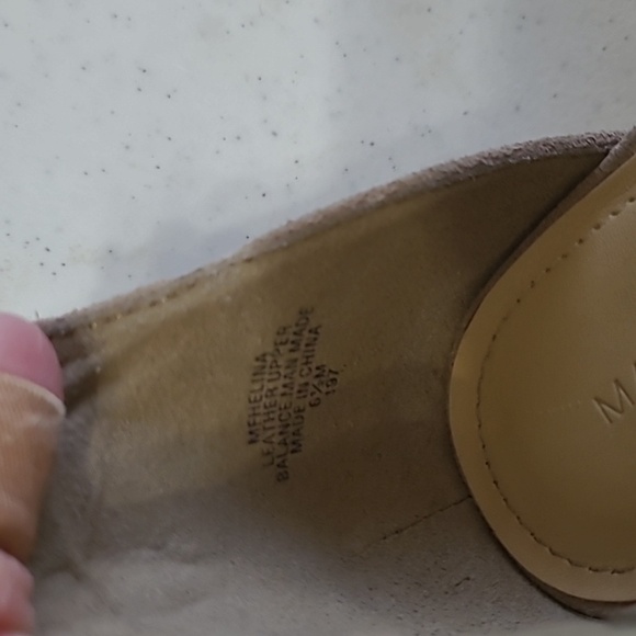 Marc Fisher Peep-Toe Wedge Sandals with cutout detail size 6.5 - Picture 8 of 13